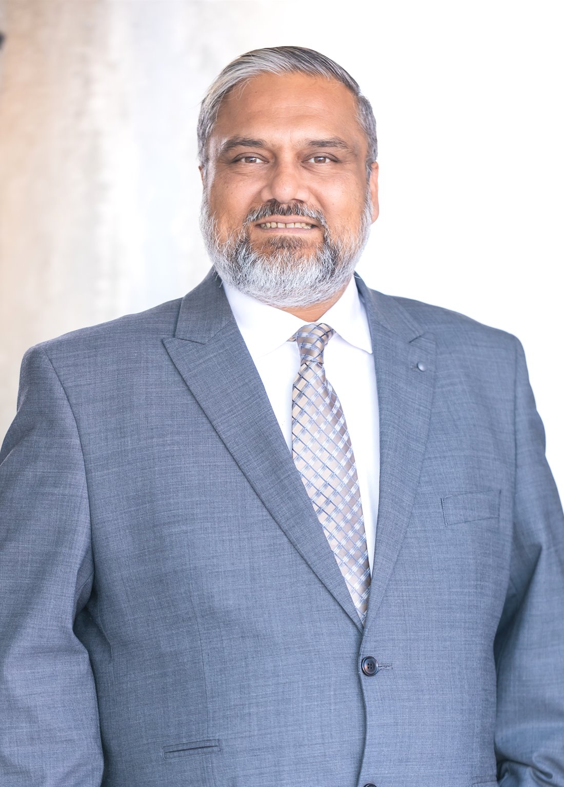 Jamal Akber, Loan Officer